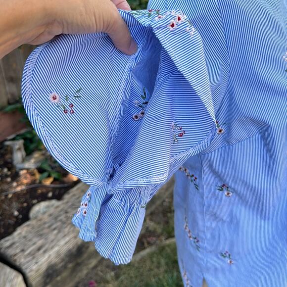 Love Scarlett Blue and White Striped Floral Ruffed Cold Shoulder Blouse Small - Picture 3 of 10